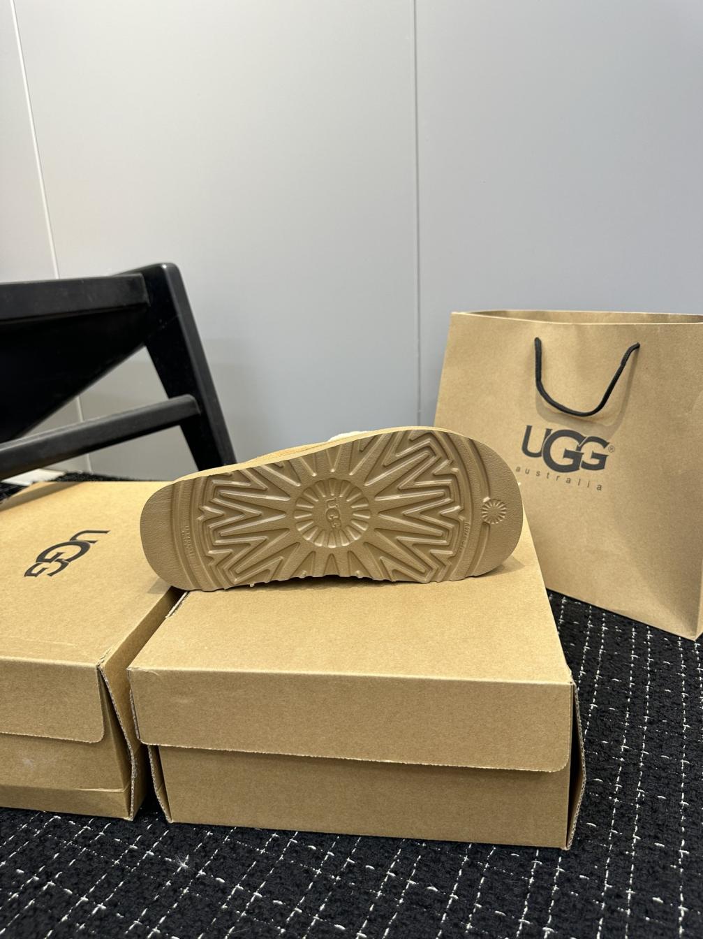 UGG fur slippers