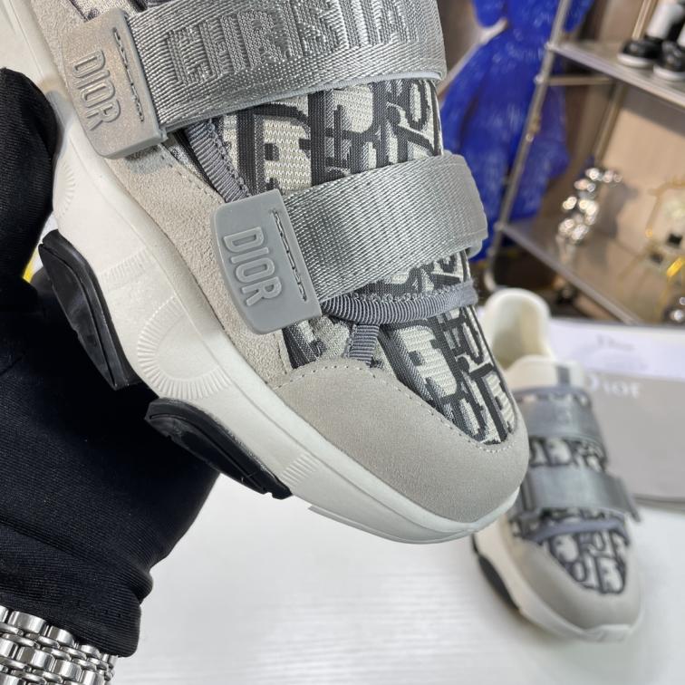 Dior D-Wander sneaker