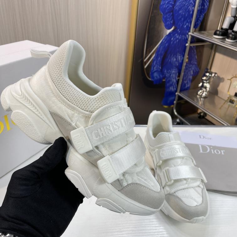 Dior D-Wander sneaker