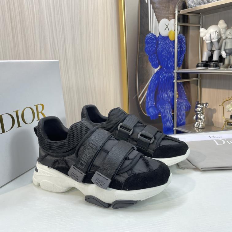 Dior D-Wander sneaker