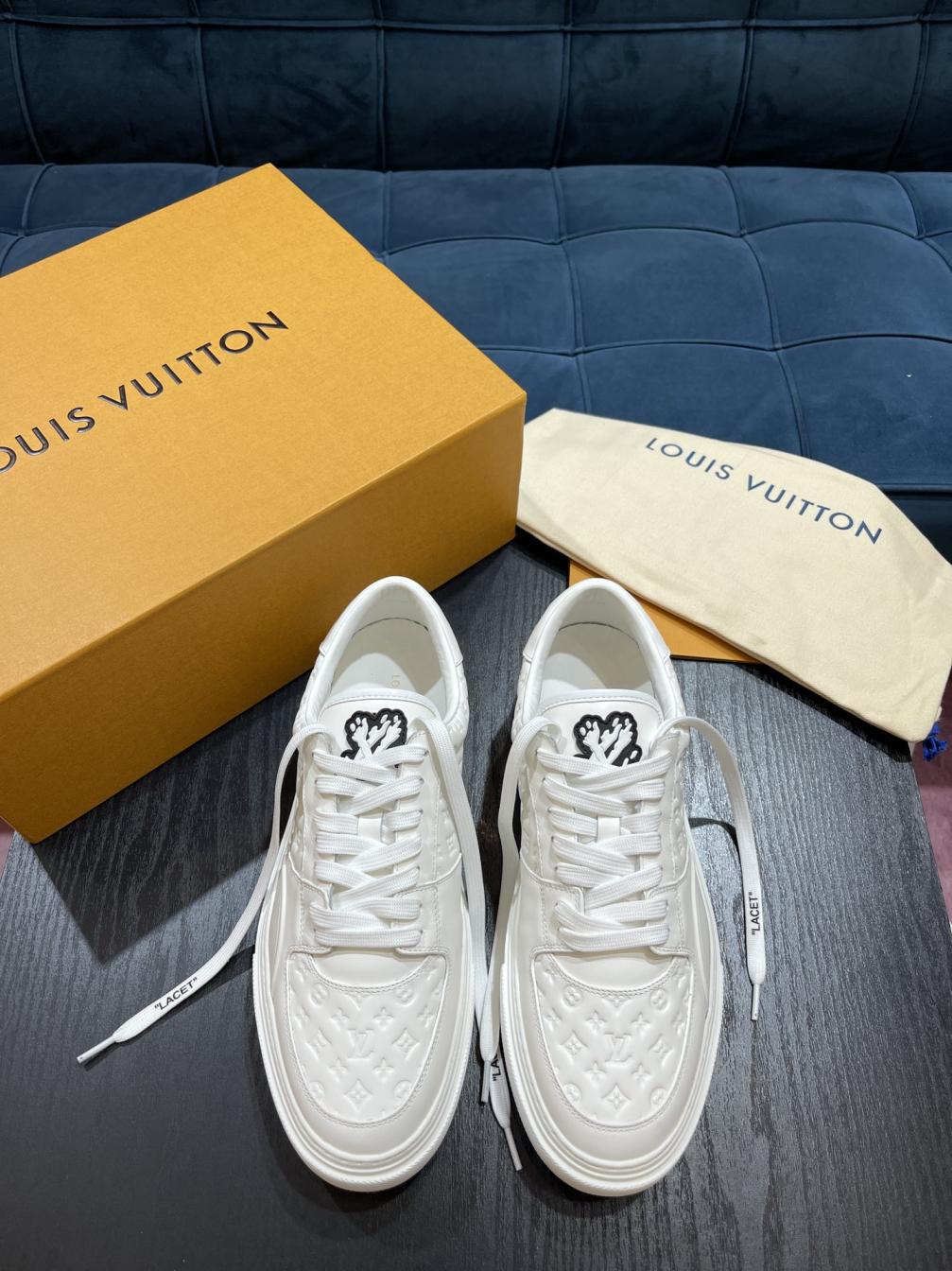 1:1 Men LV Ollie Monogram sneakers 135469