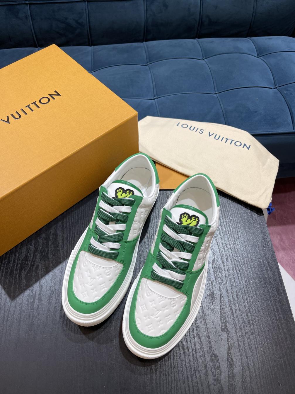 1:1 Men LV Ollie Monogram sneakers 135468