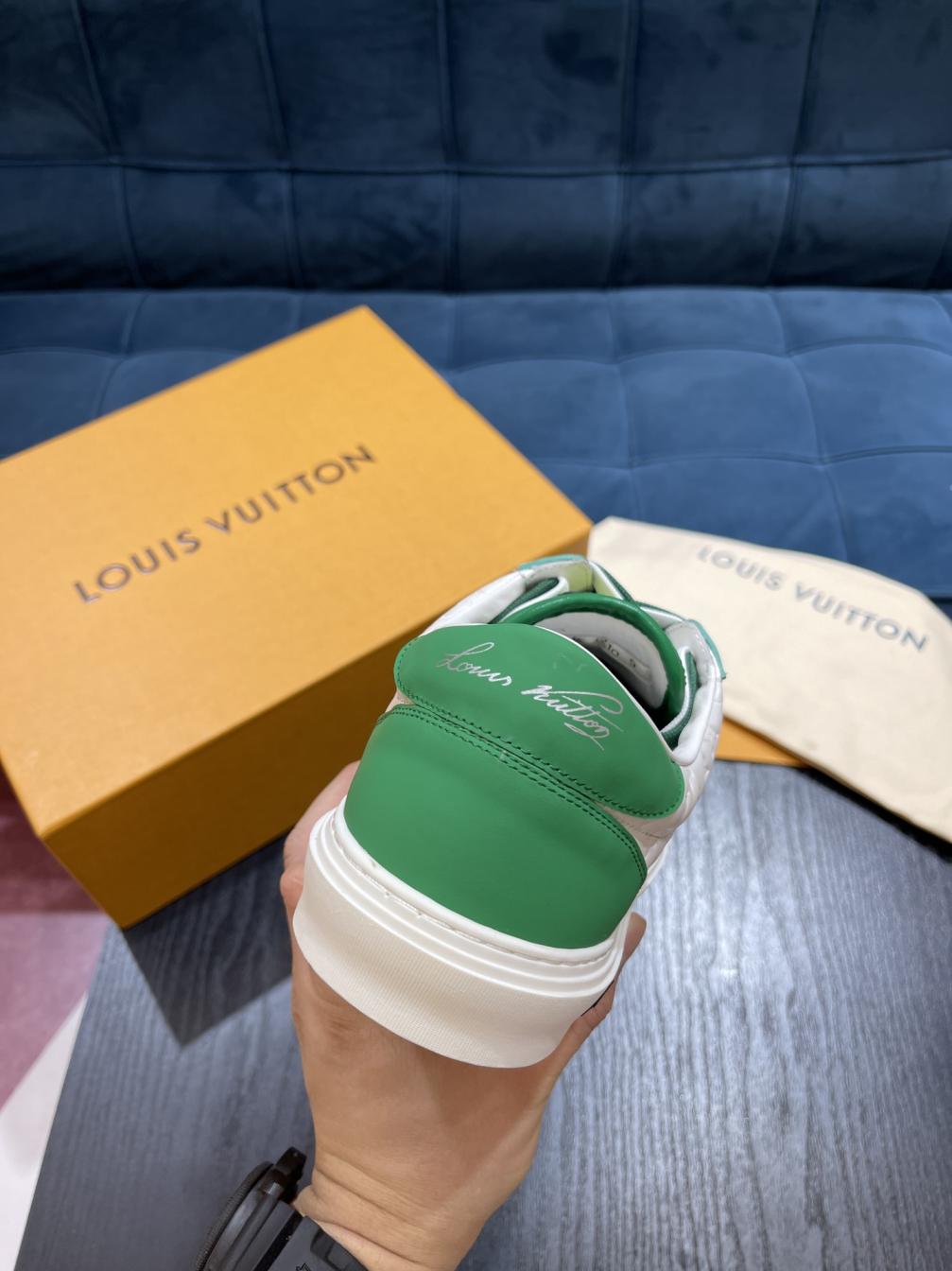1:1 Men LV Ollie Monogram sneakers 135468