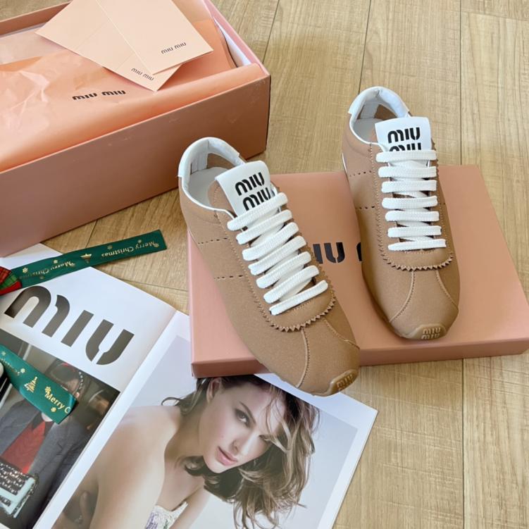 Miumiu flat sneakers 135452