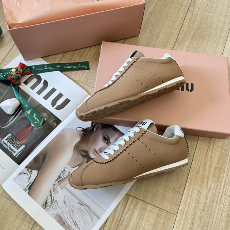 Miumiu flat sneakers 135452