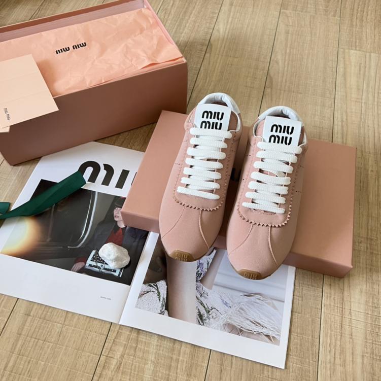 Miumiu flat sneakers 135450