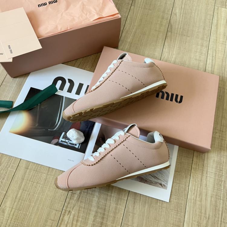 Miumiu flat sneakers 135450