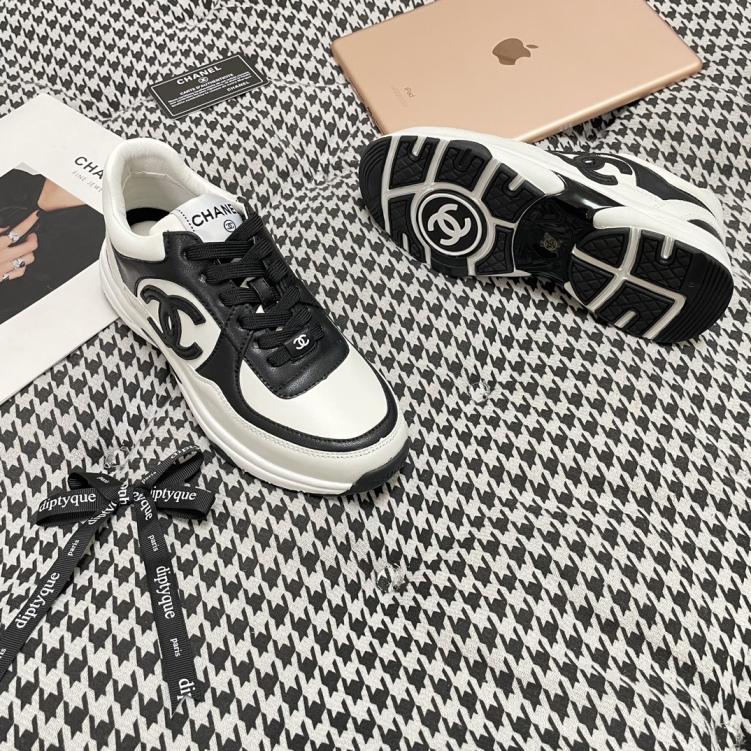 Chanel sneakers 135449