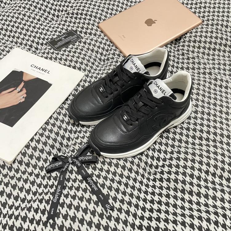 Chanel sneakers 135448