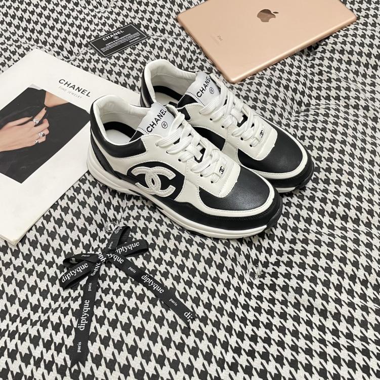 Chanel sneakers 135447