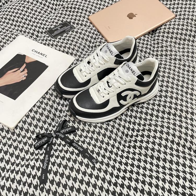 Chanel sneakers 135447