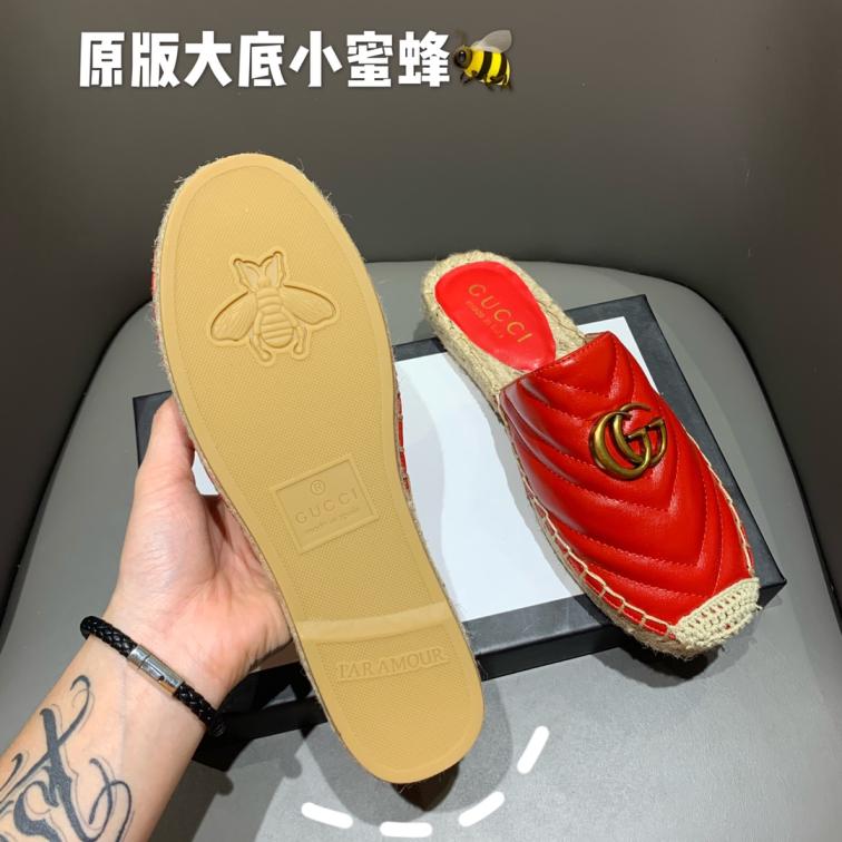 GUCCI flat slippers
