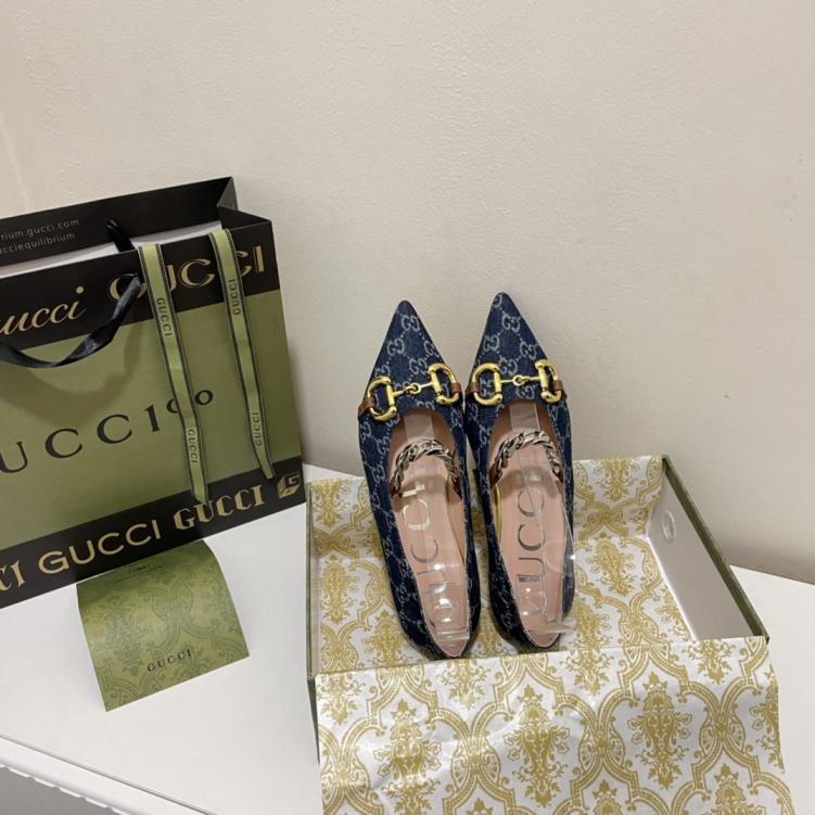 GUCCI  women flat shoes