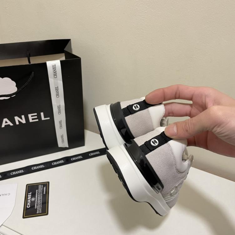CHANEL women sneaker