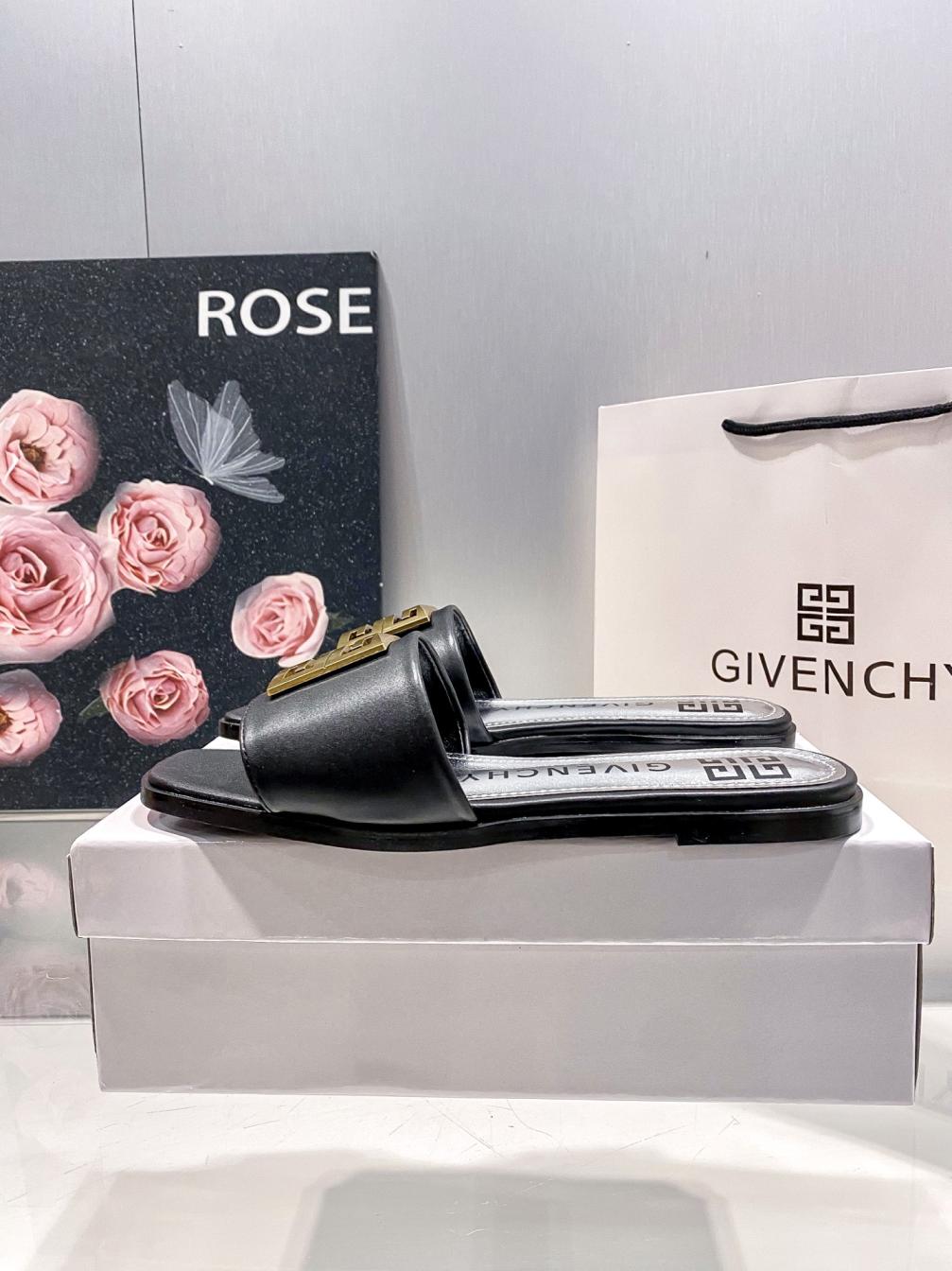 GIVENCHY flat slippers