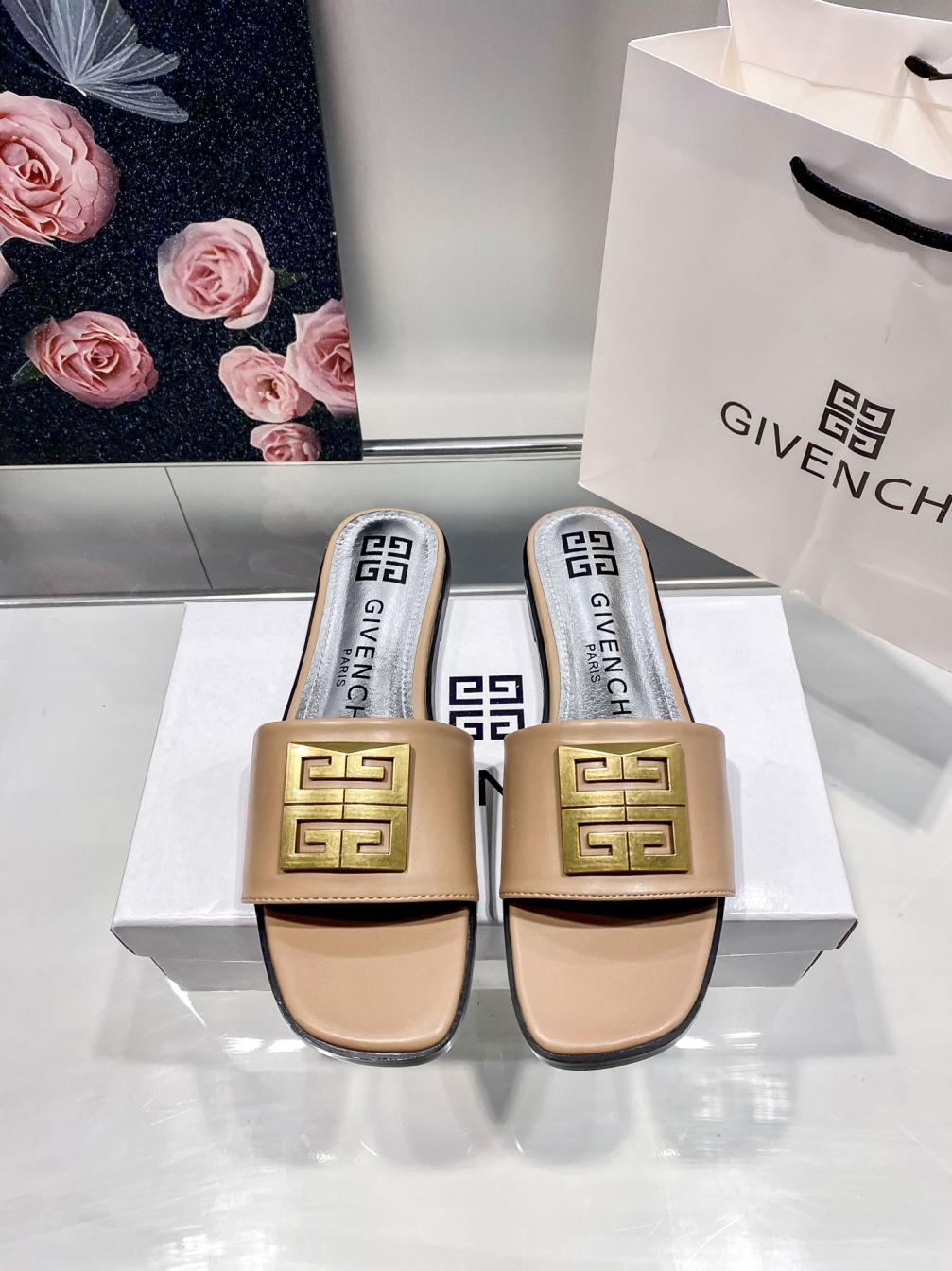GIVENCHY flat slippers