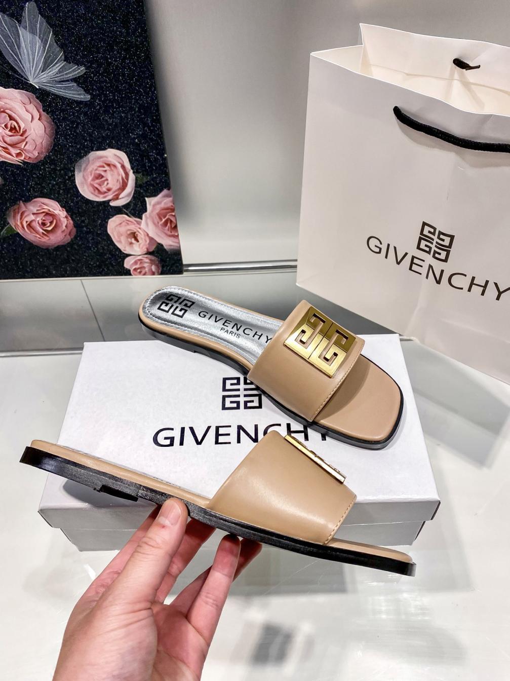 GIVENCHY flat slippers