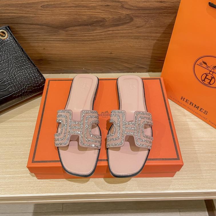 Hermes H slippers