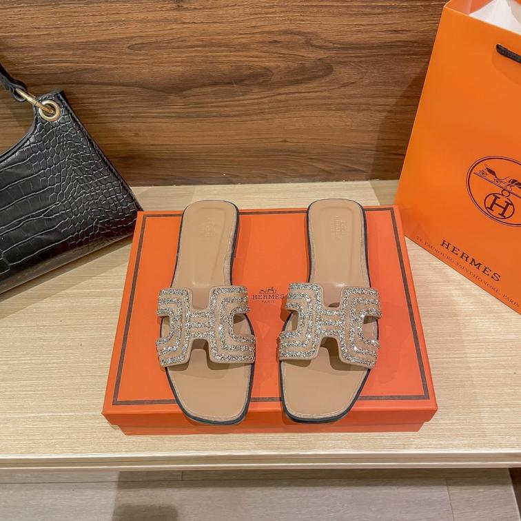 Hermes H slippers