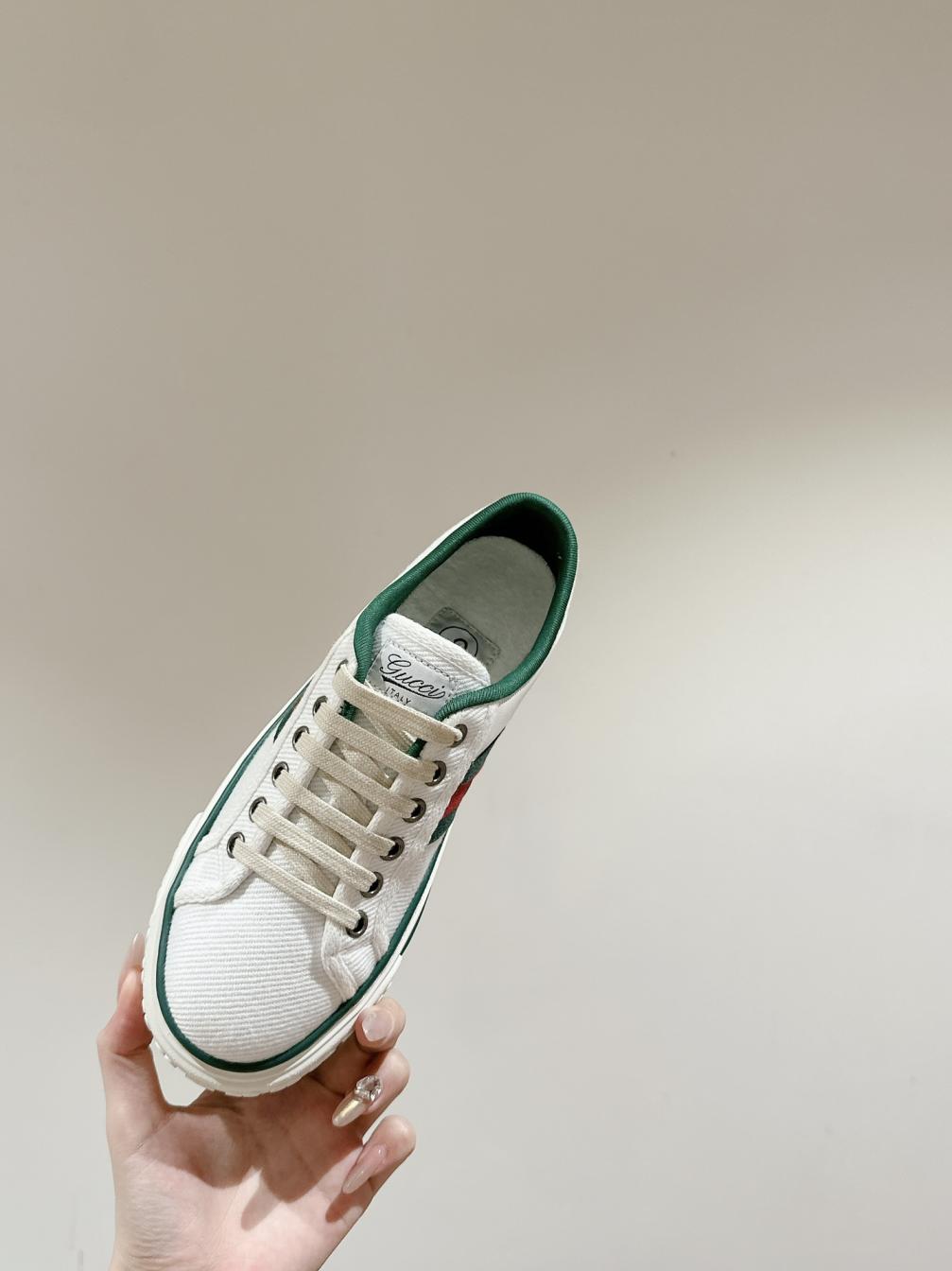 GUCCI 1977 vintage Unisex sneakers