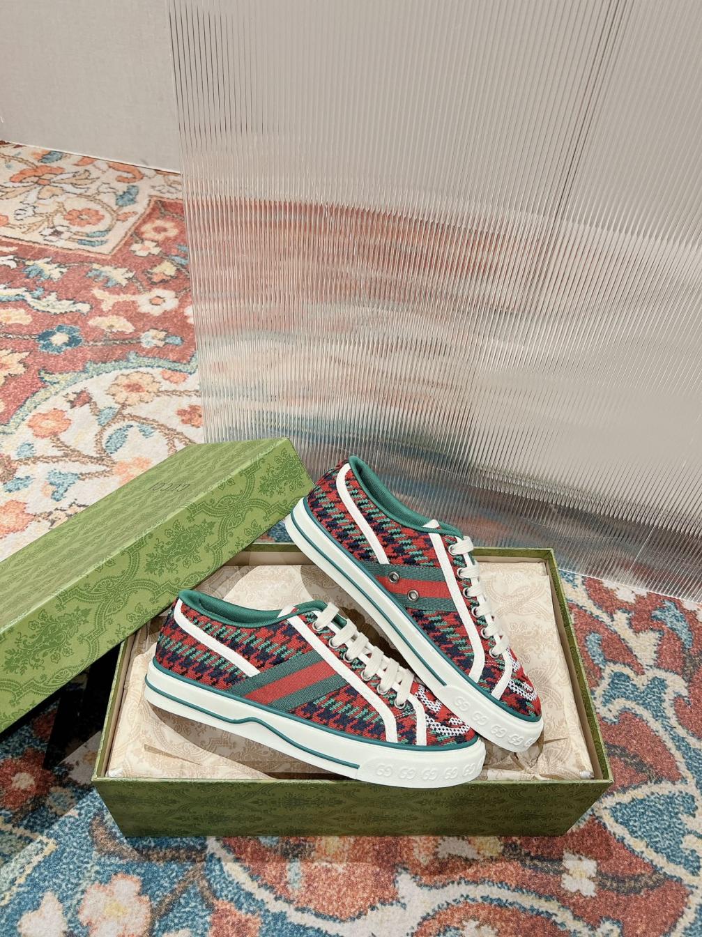 GUCCI 1977 vintage Unisex sneakers