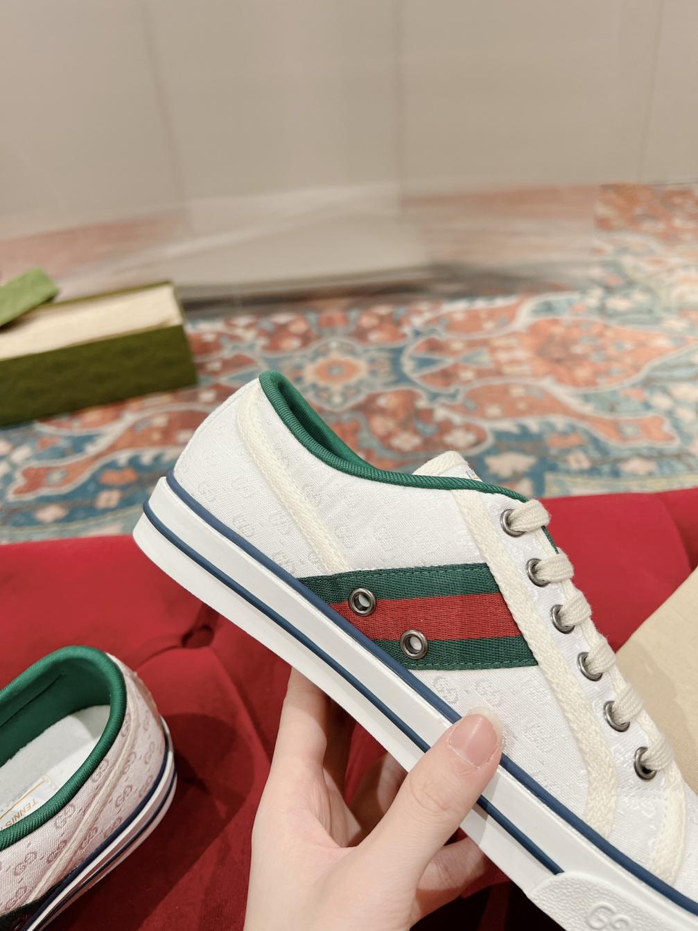 GUCCI 1977 vintage Unisex sneakers
