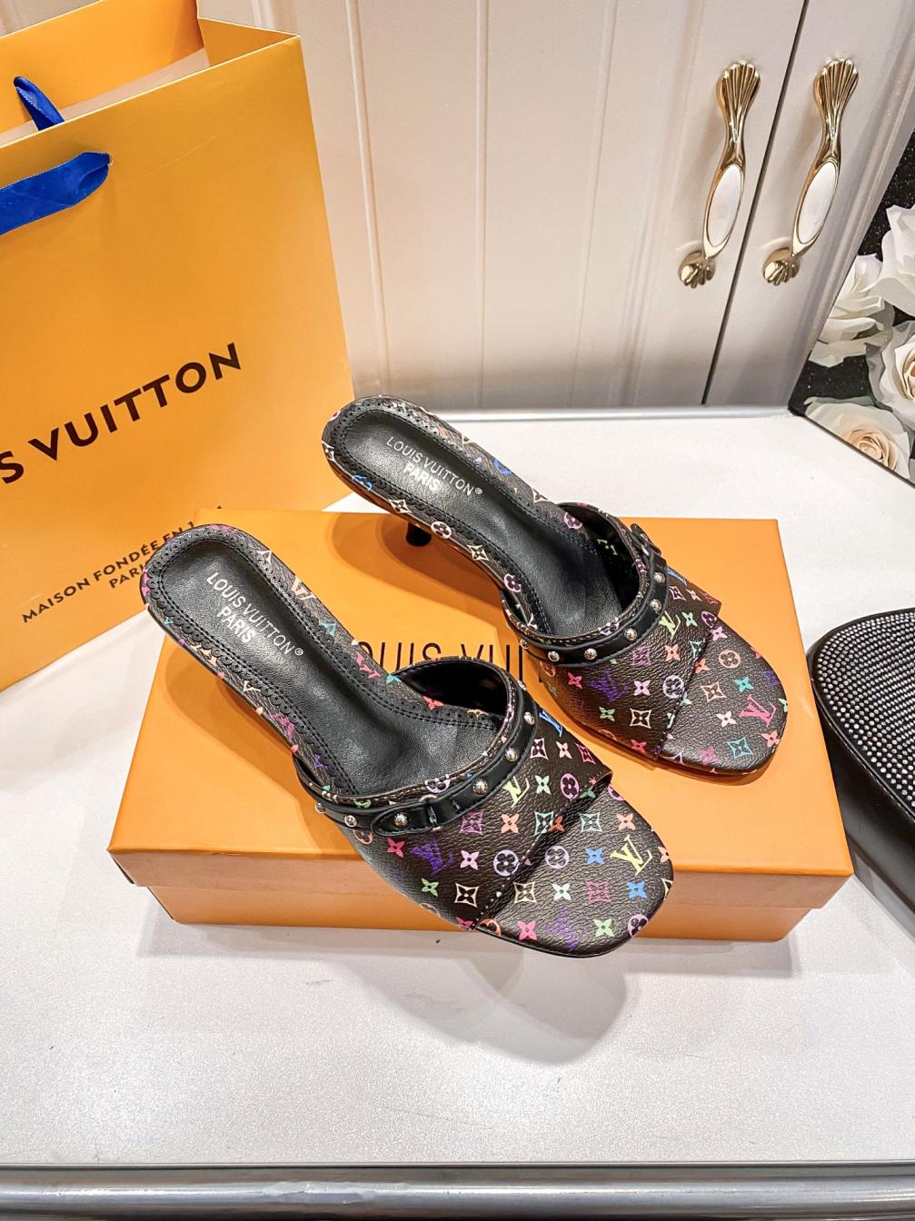 Louis Vuitton LV heel slippers