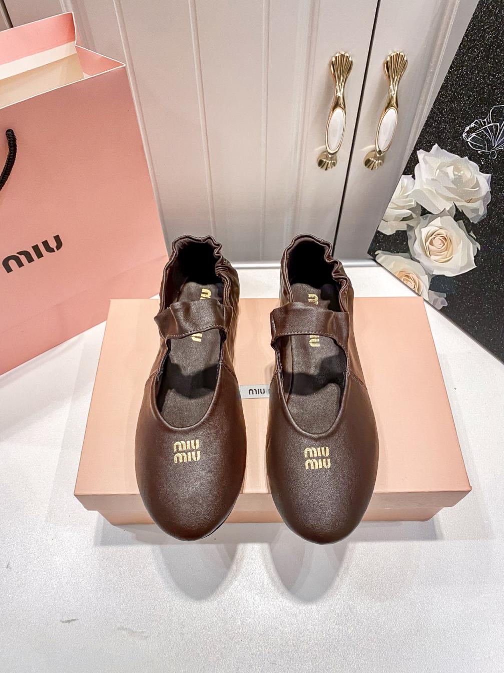 MiuMiu flat shoes 135864
