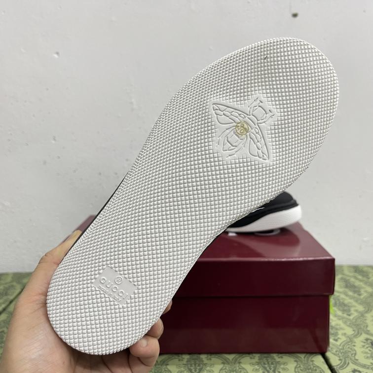 Gucci Cryastal unisex sneaker