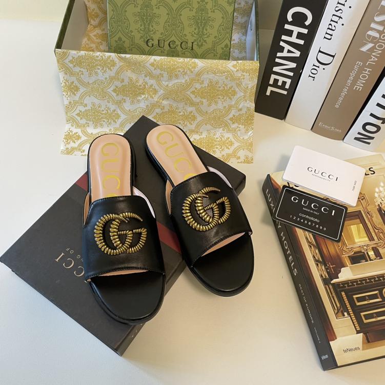 GUCCI GG slippers 135909