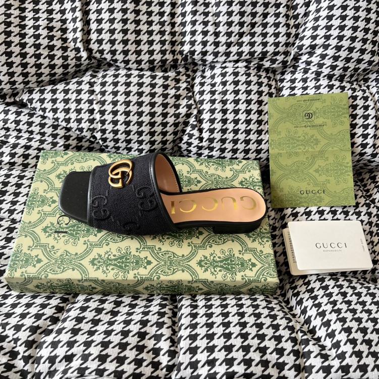 GUCCI GG embroidery slippers 135904