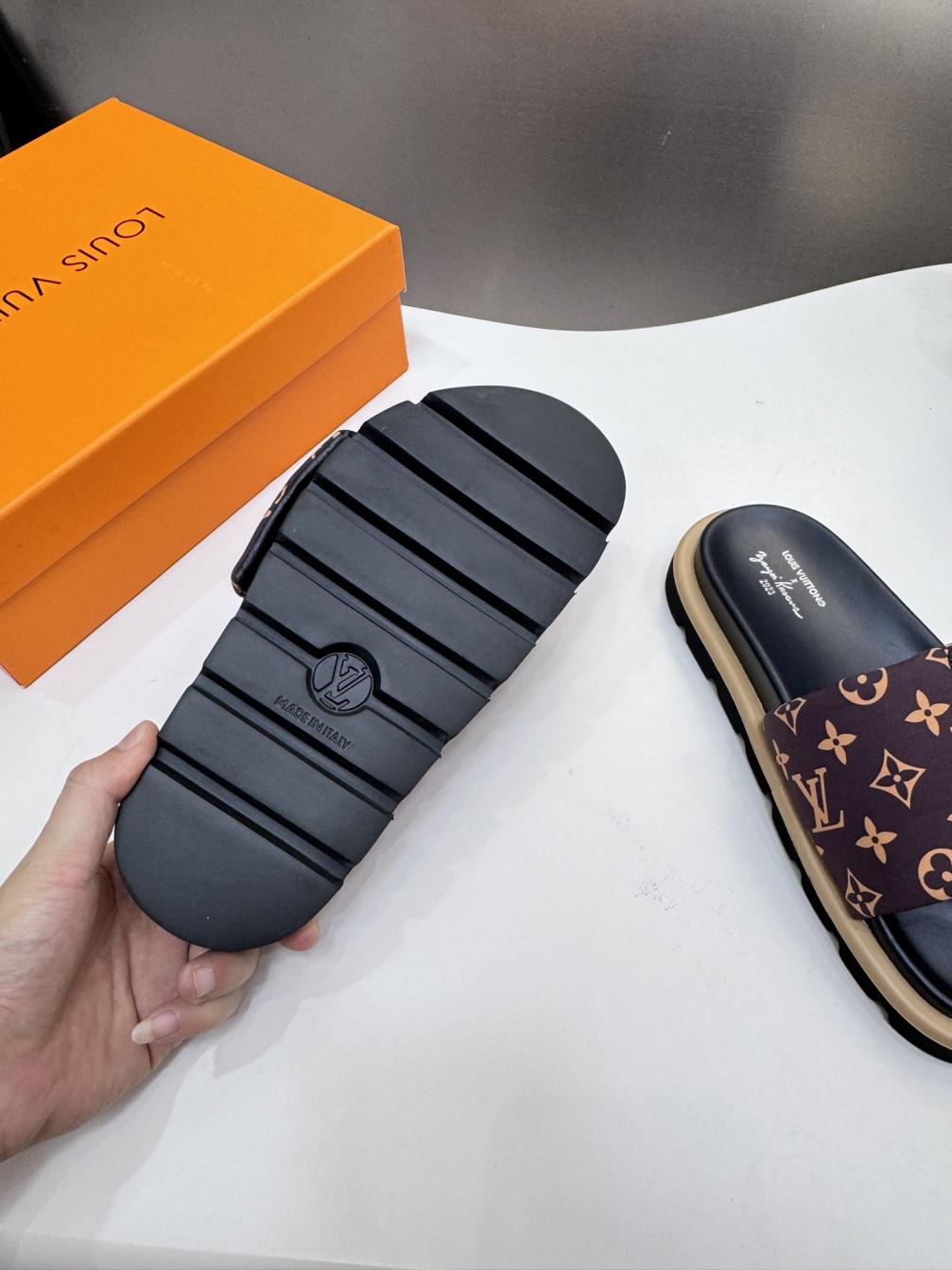 Louis Vuitton Lv 2025ss slippers 139044