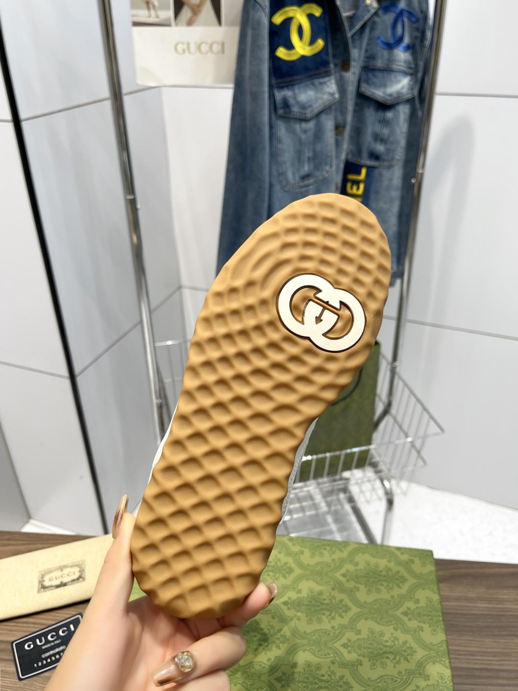 Gucci MAC80  unisex sneakers 139082