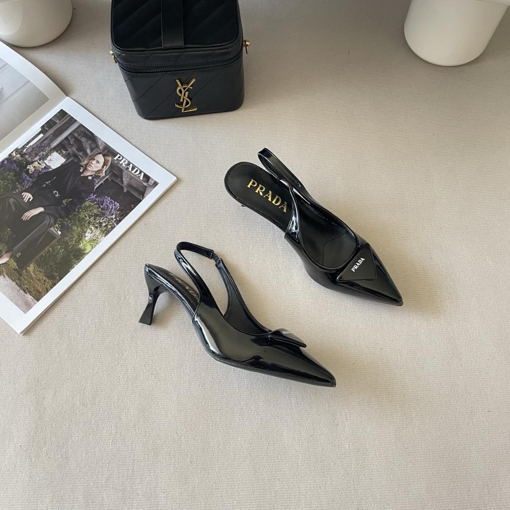 PRADA 2026 women heel shoes/Sandals