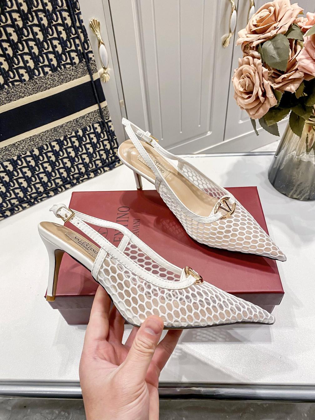 Valentino Valentino Garavani transparent mesh pumps heel shoes