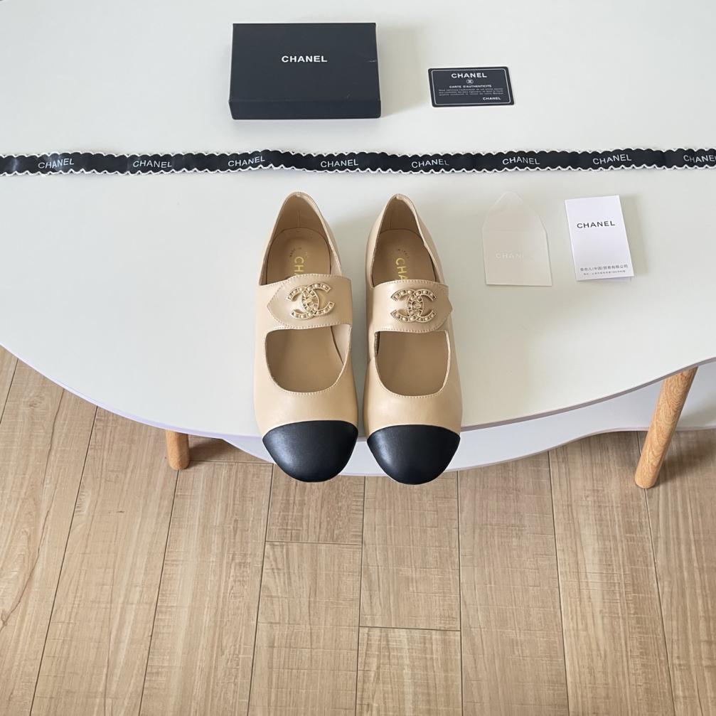 2026 CHANEL leather flat shoes