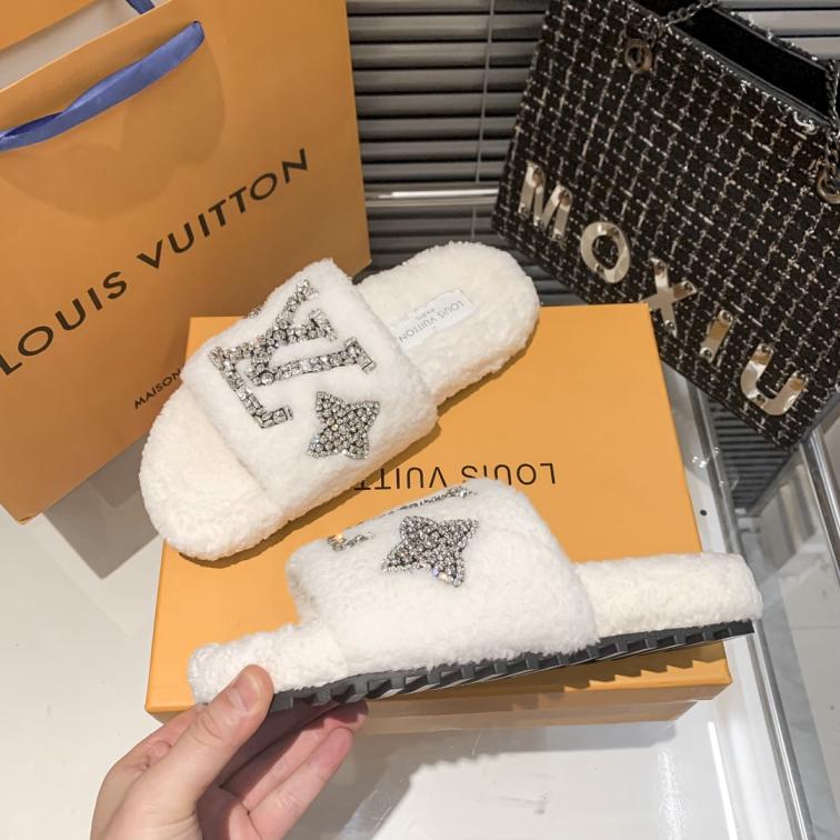 Louis Vuitton winter LV Crystal fur flat shoes