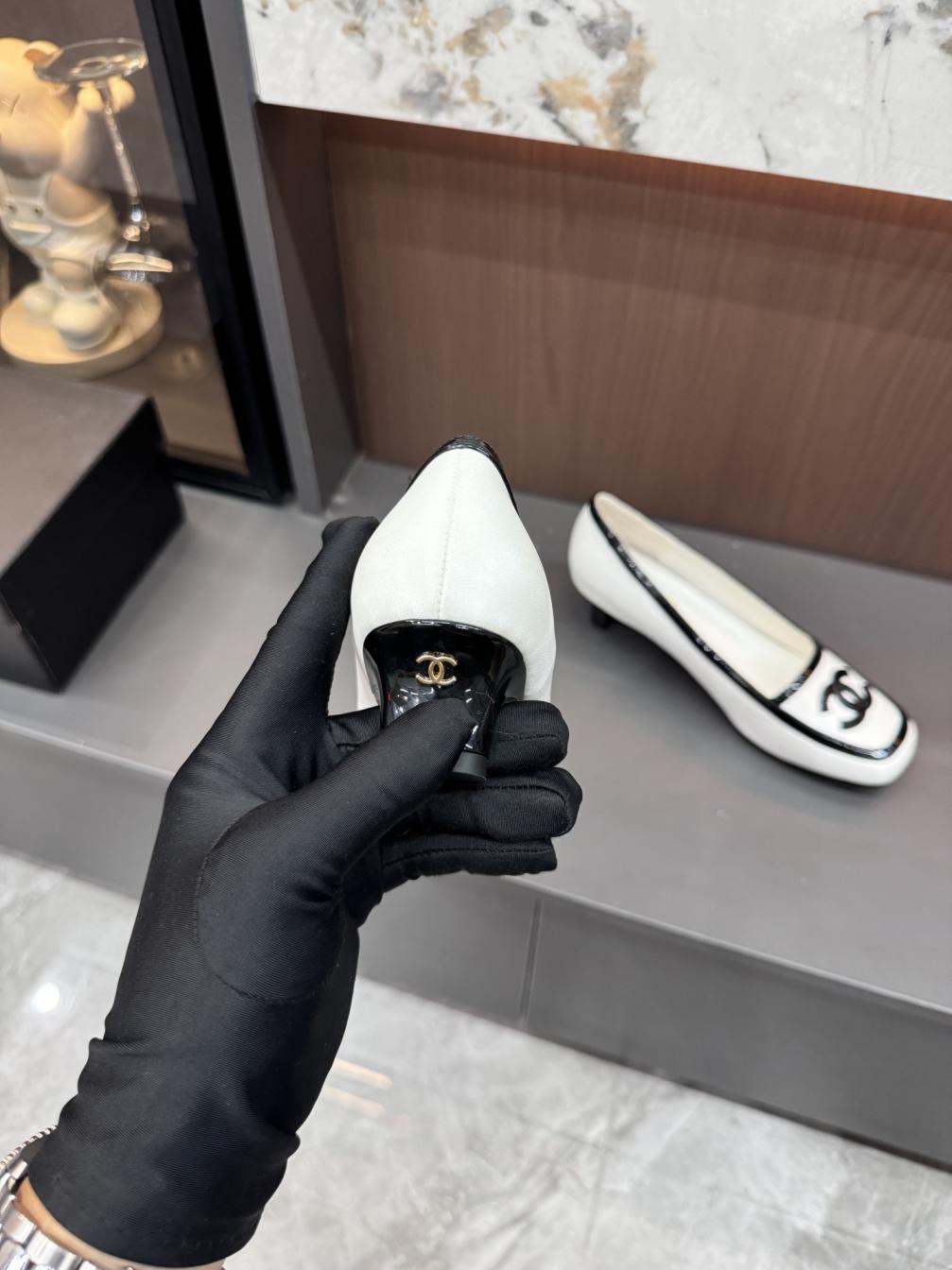 CHANEL F032 2026ss Lambskin women shoes